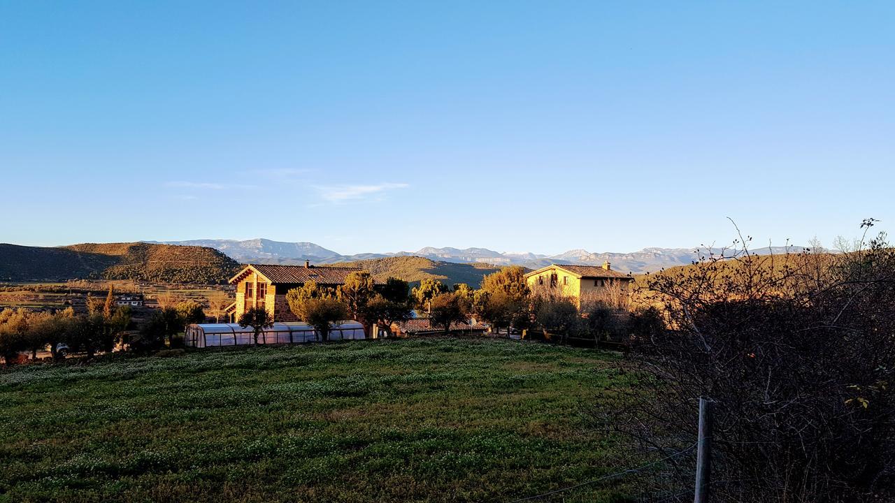 Вилла La Torre Blanca Кардона Экстерьер фото