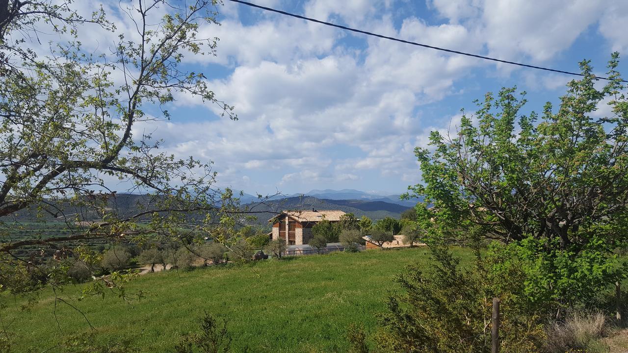 Вилла La Torre Blanca Кардона Экстерьер фото